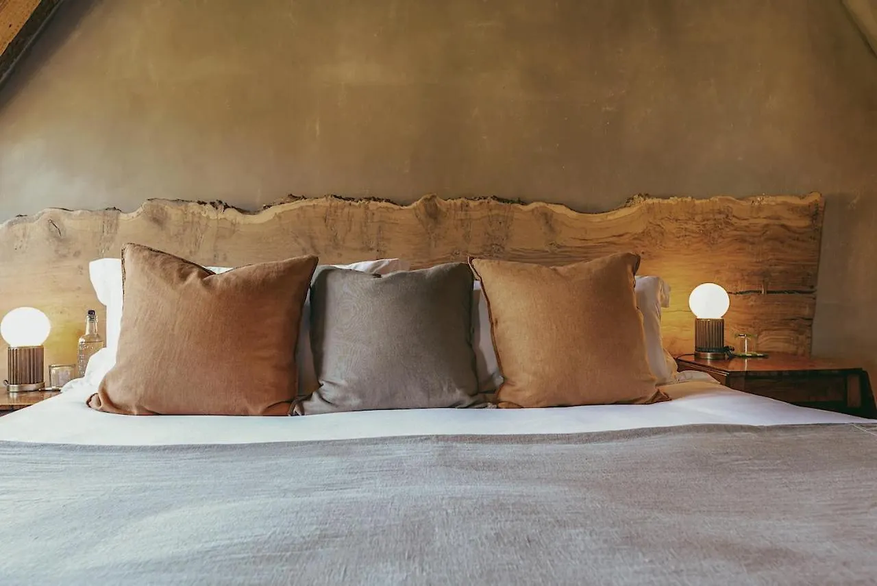 Ords Loft Royal Mile Historic Apartment Edinburgh 0*,  United Kingdom