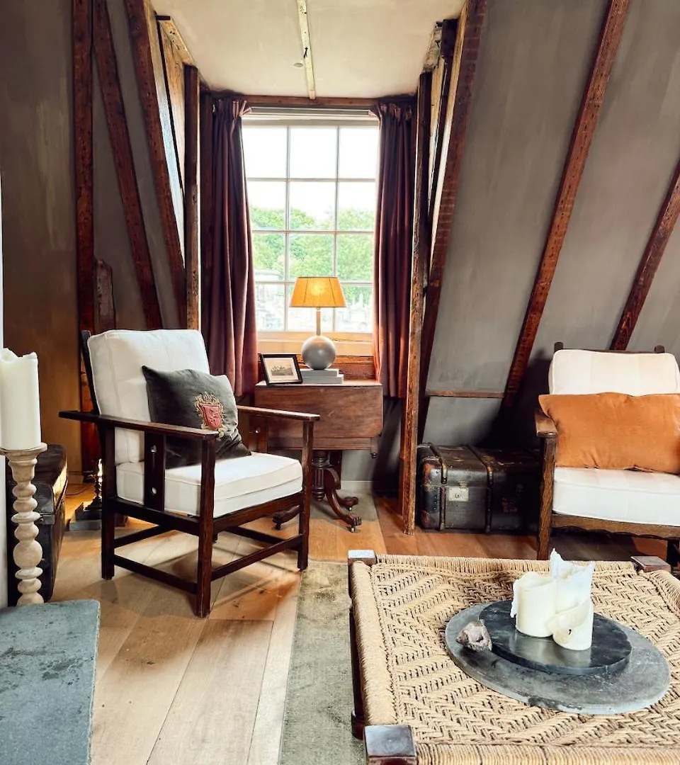 Ords Loft Royal Mile Historic Apartment Edinburgh