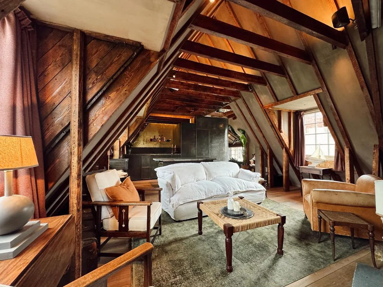 Ords Loft Royal Mile Historic Apartment Edinburgh